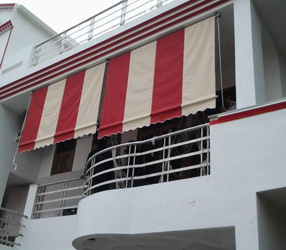 Vertical Awnings Manufacturers
